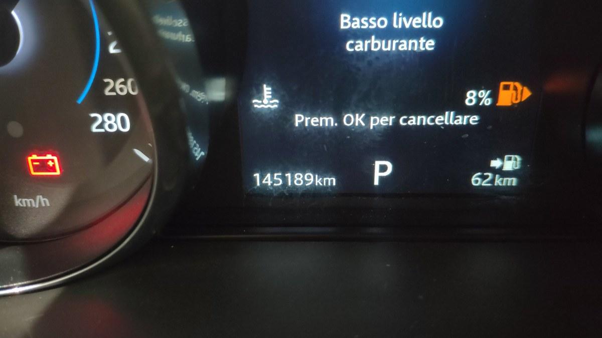 JAGUAR F-Pace SOLO PER COMMERCIANTI AUTO SENZA GARANZIA