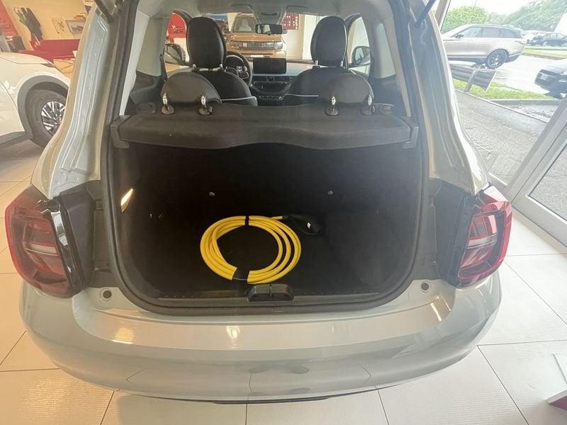 FIAT 500 Icon Berlina 23,65 kWh