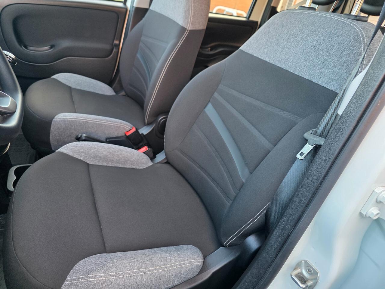 Fiat Panda 1.0 FireFly S&S Hybrid City Life Uniproprietario