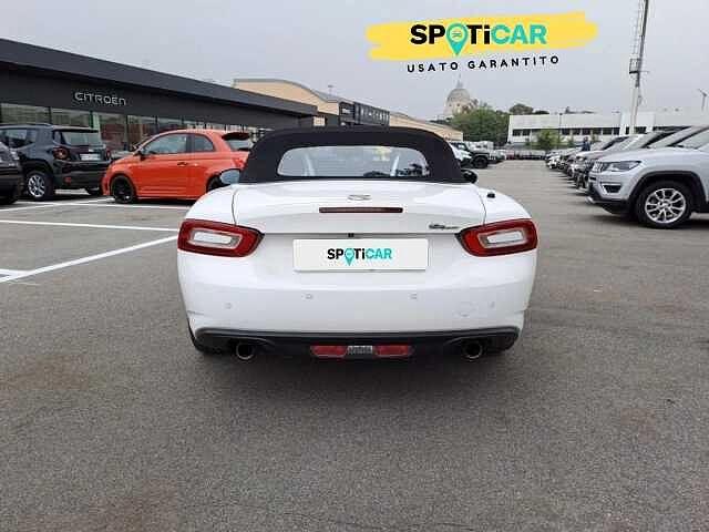 Fiat 124 Spider Lusso 1.4 MultiAir