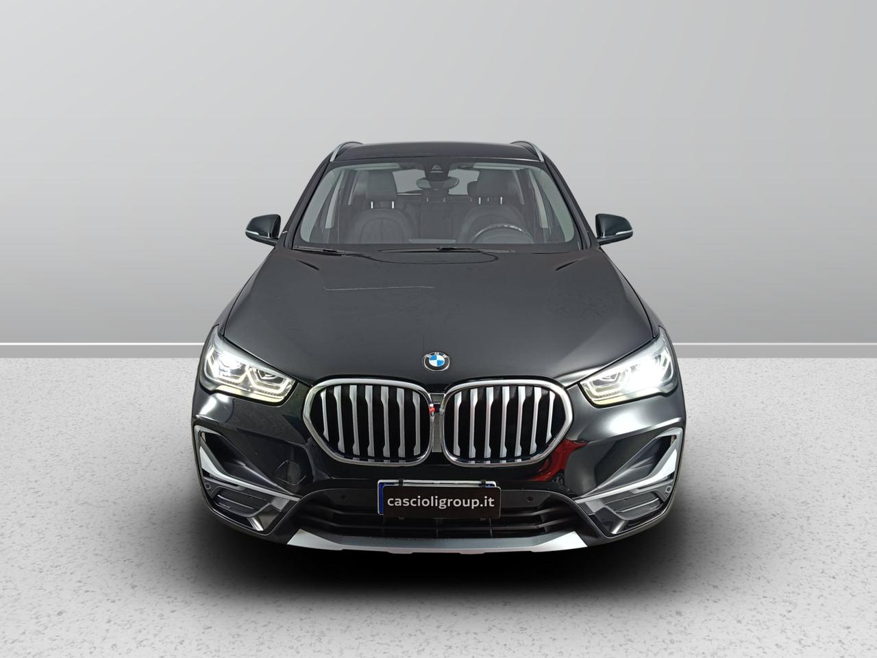 BMW X1 F48 2019 - X1 sdrive18d xLine auto
