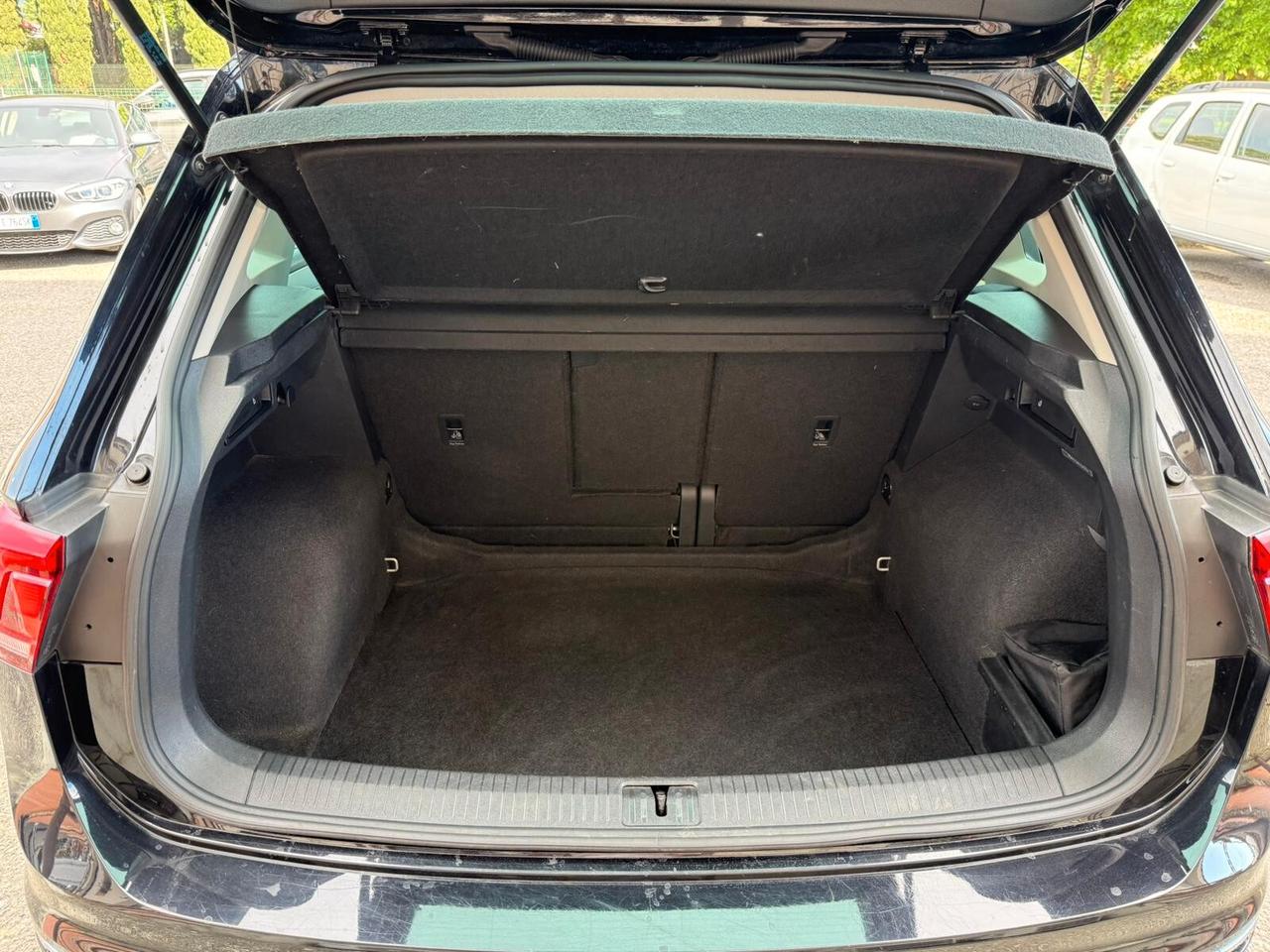 Volkswagen Tiguan 2.0 TDI SCR DSG 4MOTION Sport BMT