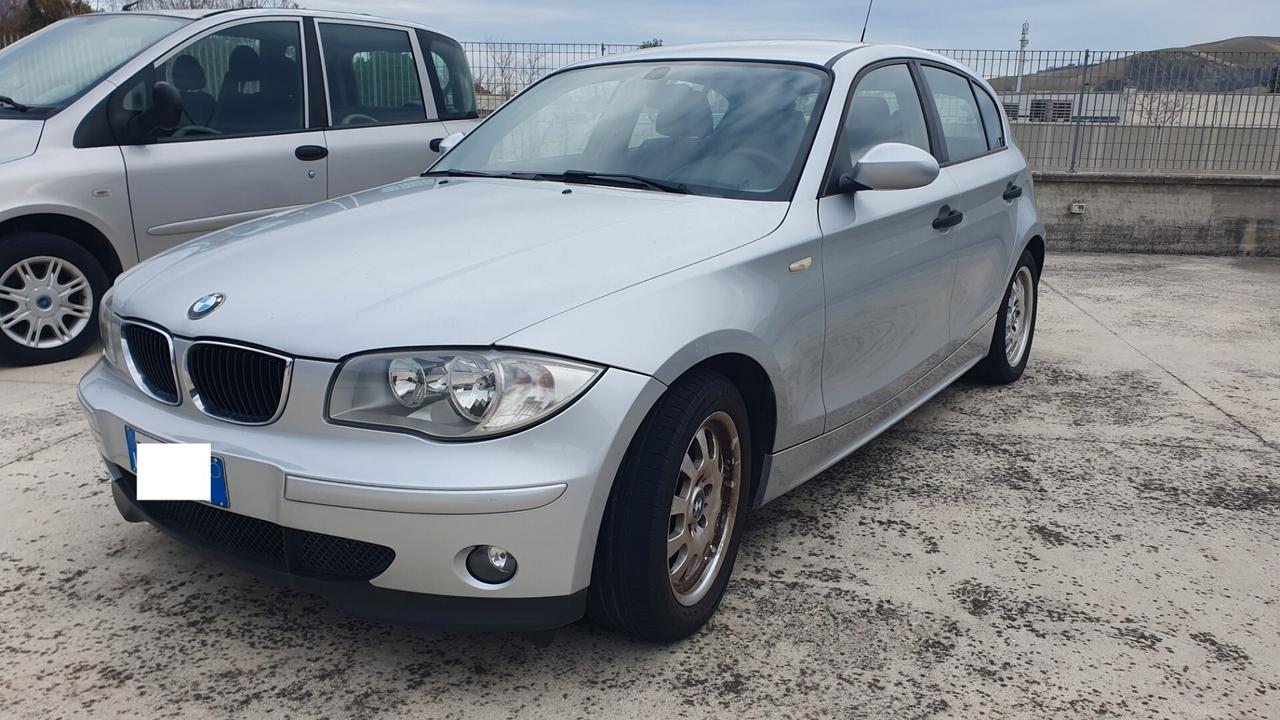 Bmw 116i cat 5 porte Eletta metano