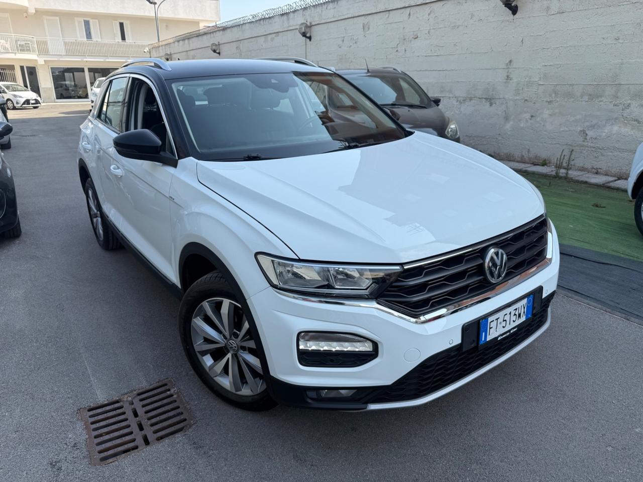 Volkswagen T-Roc 1.0benzina - 2019