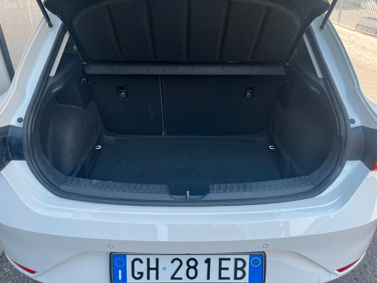 Seat Leon 2.0 TDI Style MAN. **KM 87974**