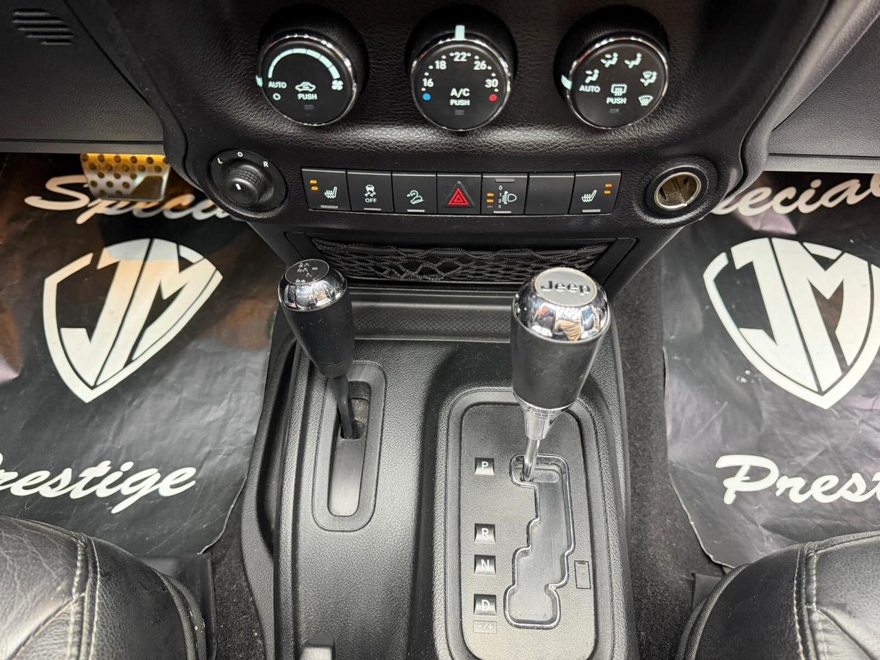 Jeep Wrangler Unlimited 2.8 CRD DPF Sahara Auto Night Eagle