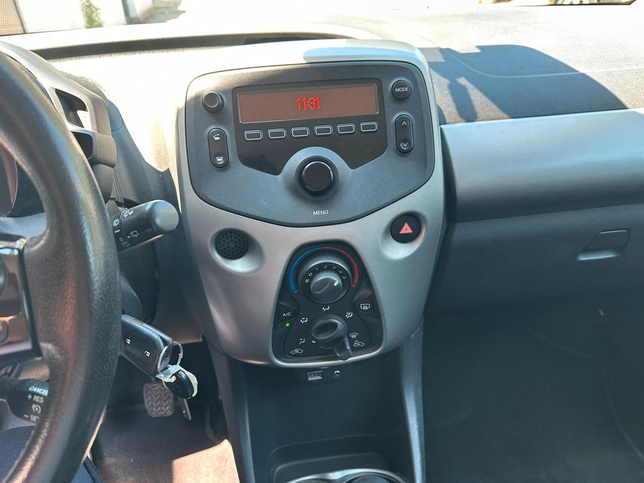 Toyota Aygo 1.0 VVT-i 72 CV 5 porte x-cool