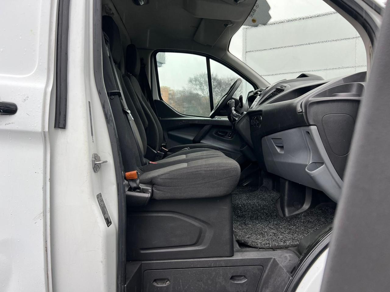 Ford Transit Custom Transit Custom 270 2.2 TDCi PC Furgone Entry