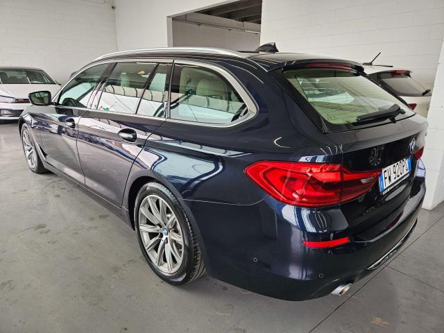 BMW 520 Touring xdrive Luxury 190cv auto