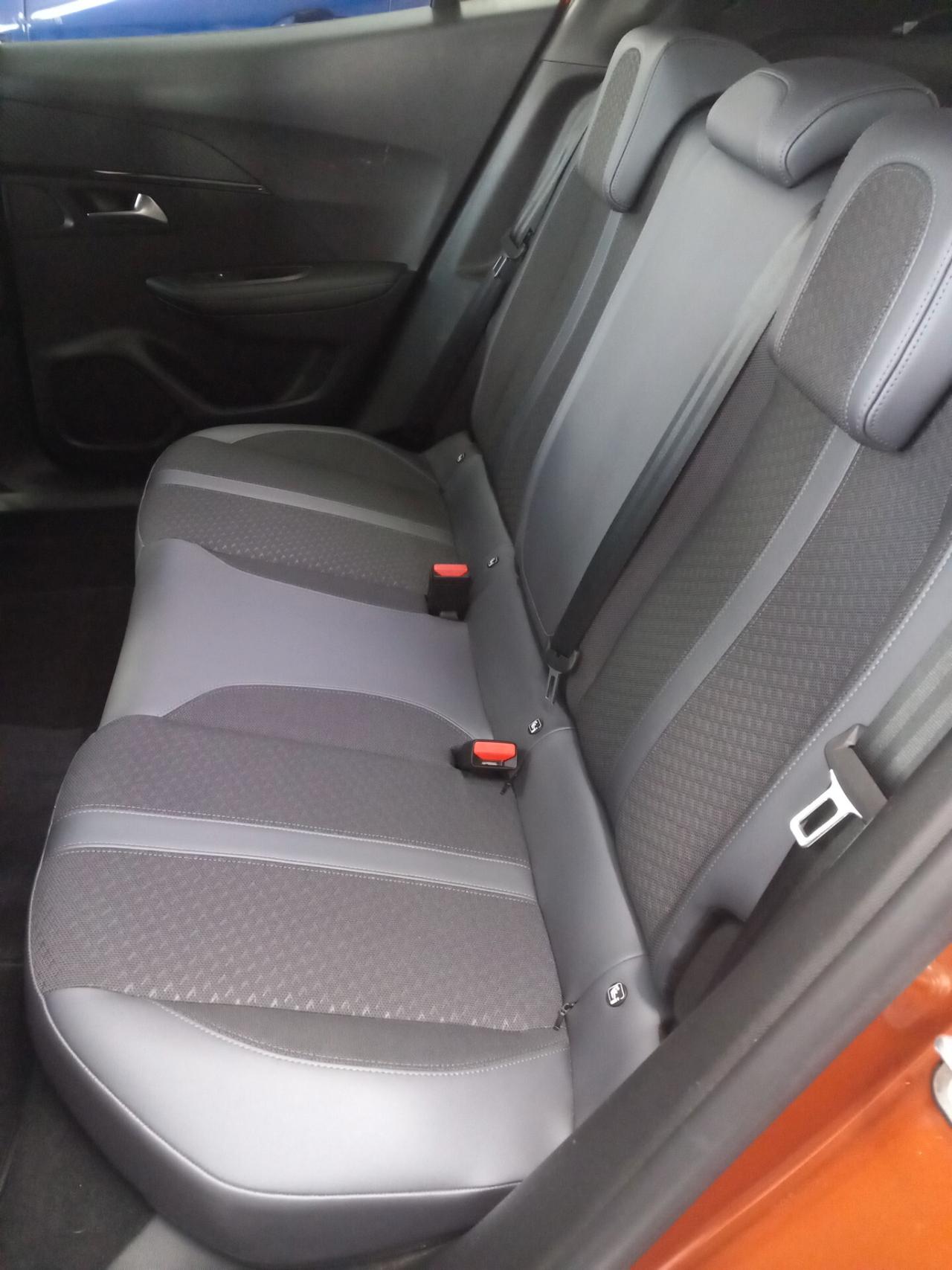 Peugeot 2008 PureTech 130 S&S EAT8 Allure anno 2020 benzina 75 mila km