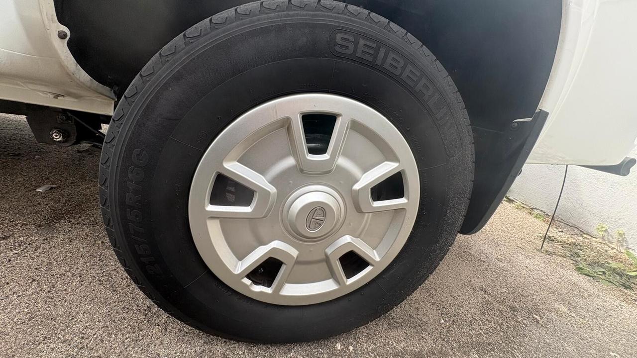 Tata Xenon 2.2 L DICORO5 2179 cc 140cv 103kw