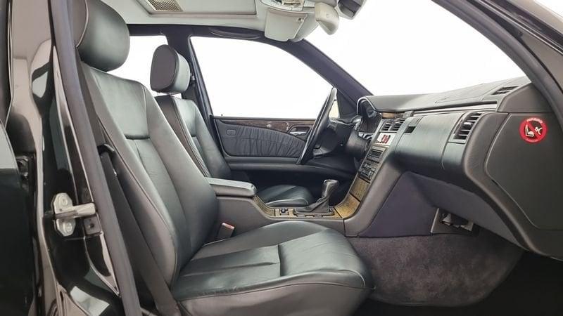 Mercedes-Benz Classe E E 200 Kompressor cat Avantgarde ASI