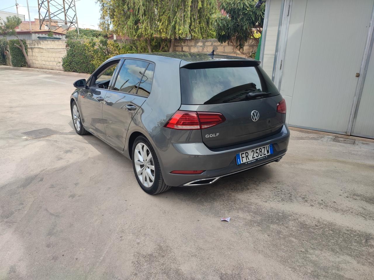 Volkswagen Golf 2.0 TDI 5p. Executive BlueMotion Technology