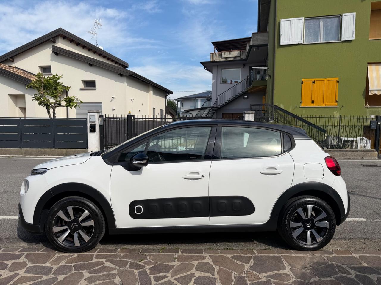 Citroen C3 PureTech 82 Shine