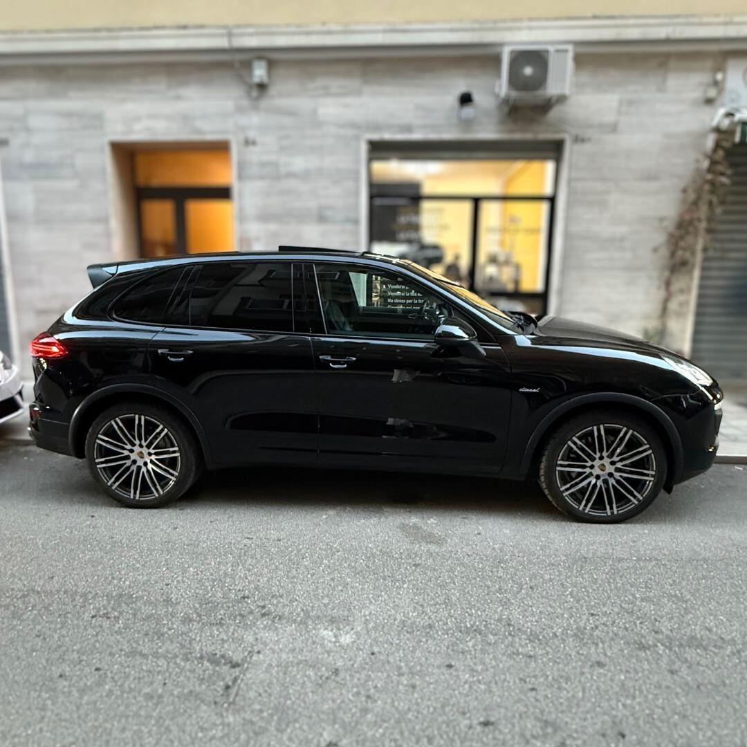 Porsche Cayenne 3.0 V6 262cv **FULL OPTIONAL**