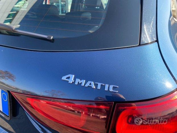 MERCEDES-BENZ GLA 200 d Automatic 4Matic Sport P