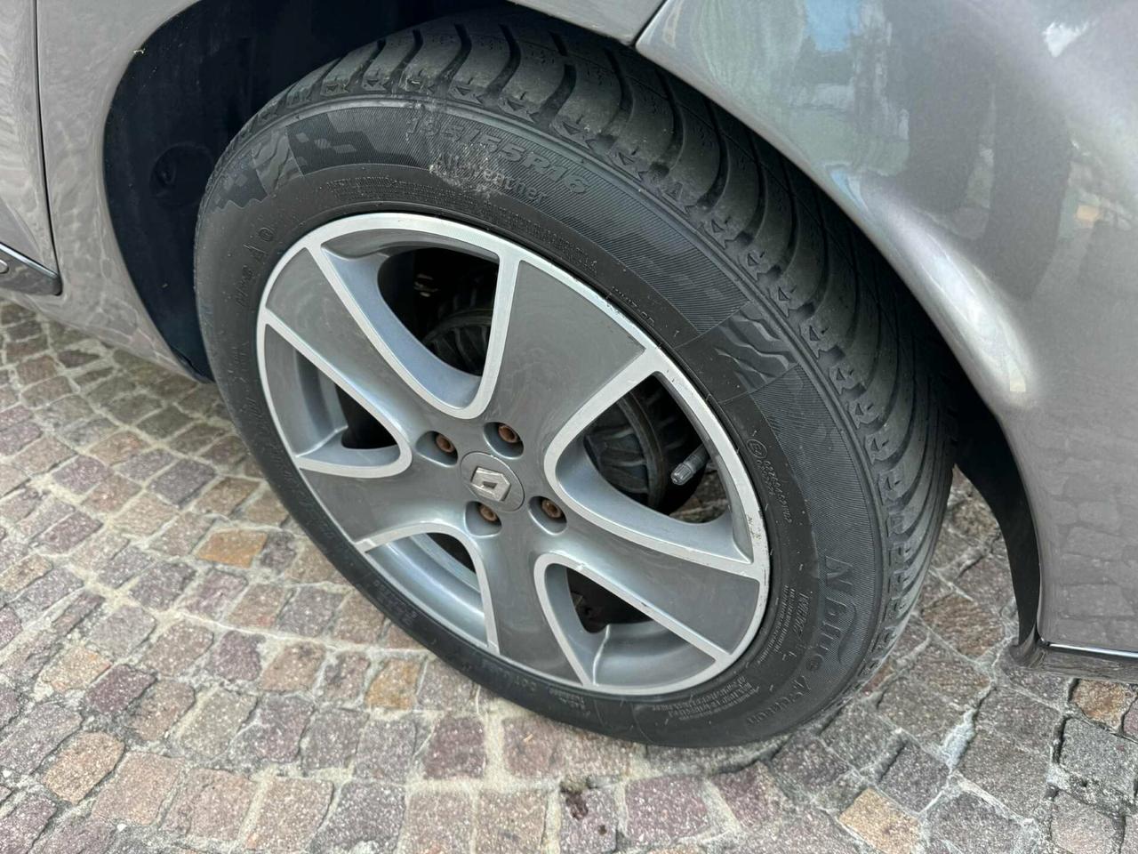 Renault Clio Sporter 1.5 dCi 90CV Costume National