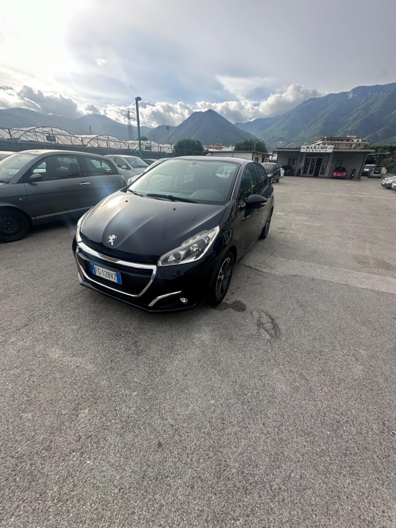 Peugeot 208 PureTech 82 5p. GPL Active