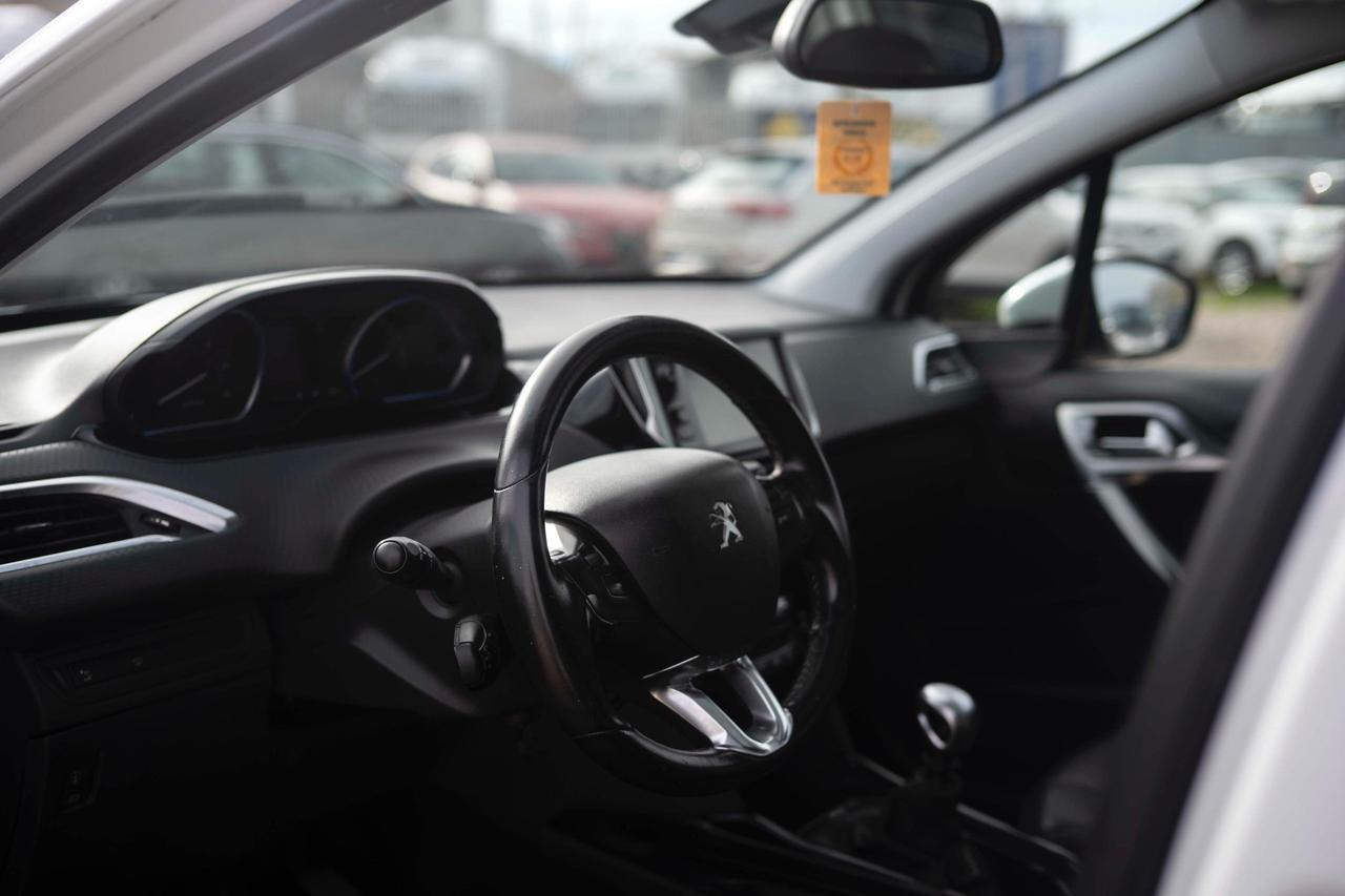 Peugeot 2008 1.6 120 gancio