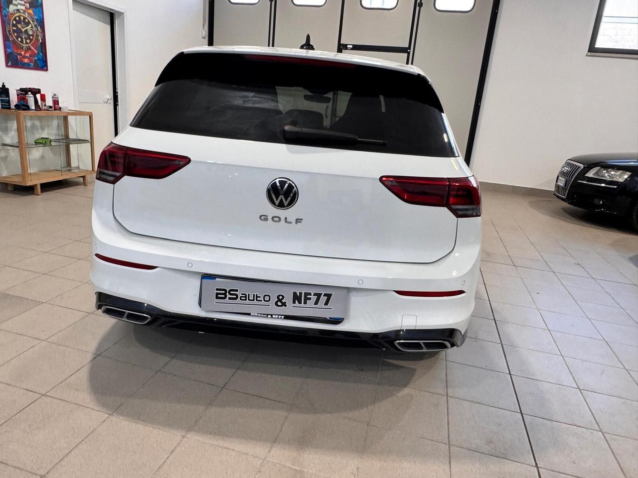 Volkswagen Golf 2.0 TDI 150 CV DSG SCR R-Line