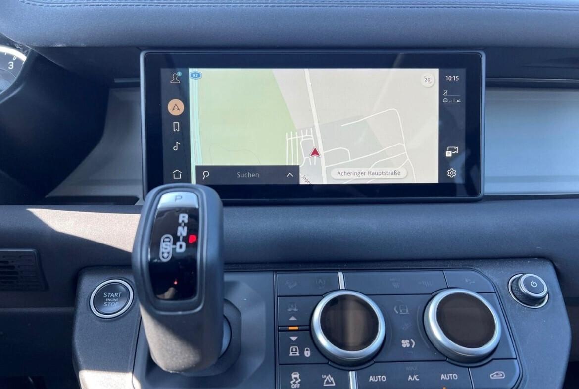 Land Rover Defender 3.0 D200