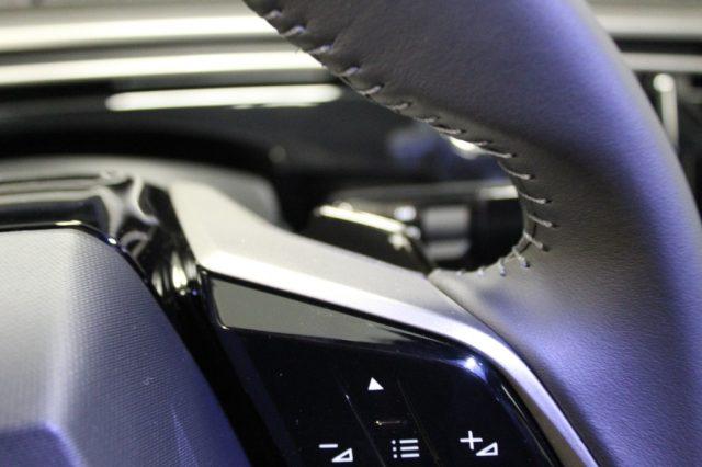 PEUGEOT 3008 Hybrid 145 e-DCS6 Allure- KM0