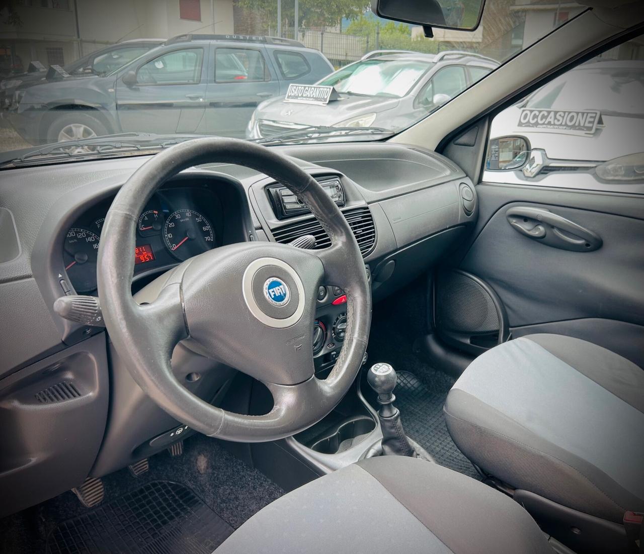 Fiat Punto 1.2 5 porte - NEOPATENTATI