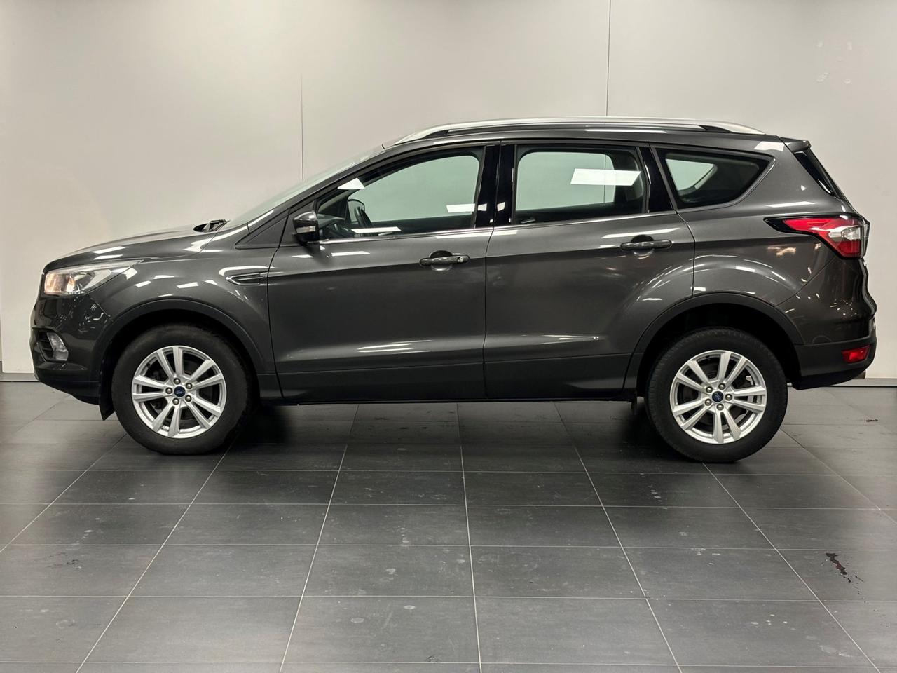 FORD Kuga II 2017 - Kuga 1.5 tdci Business s&s 2wd 120cv my18