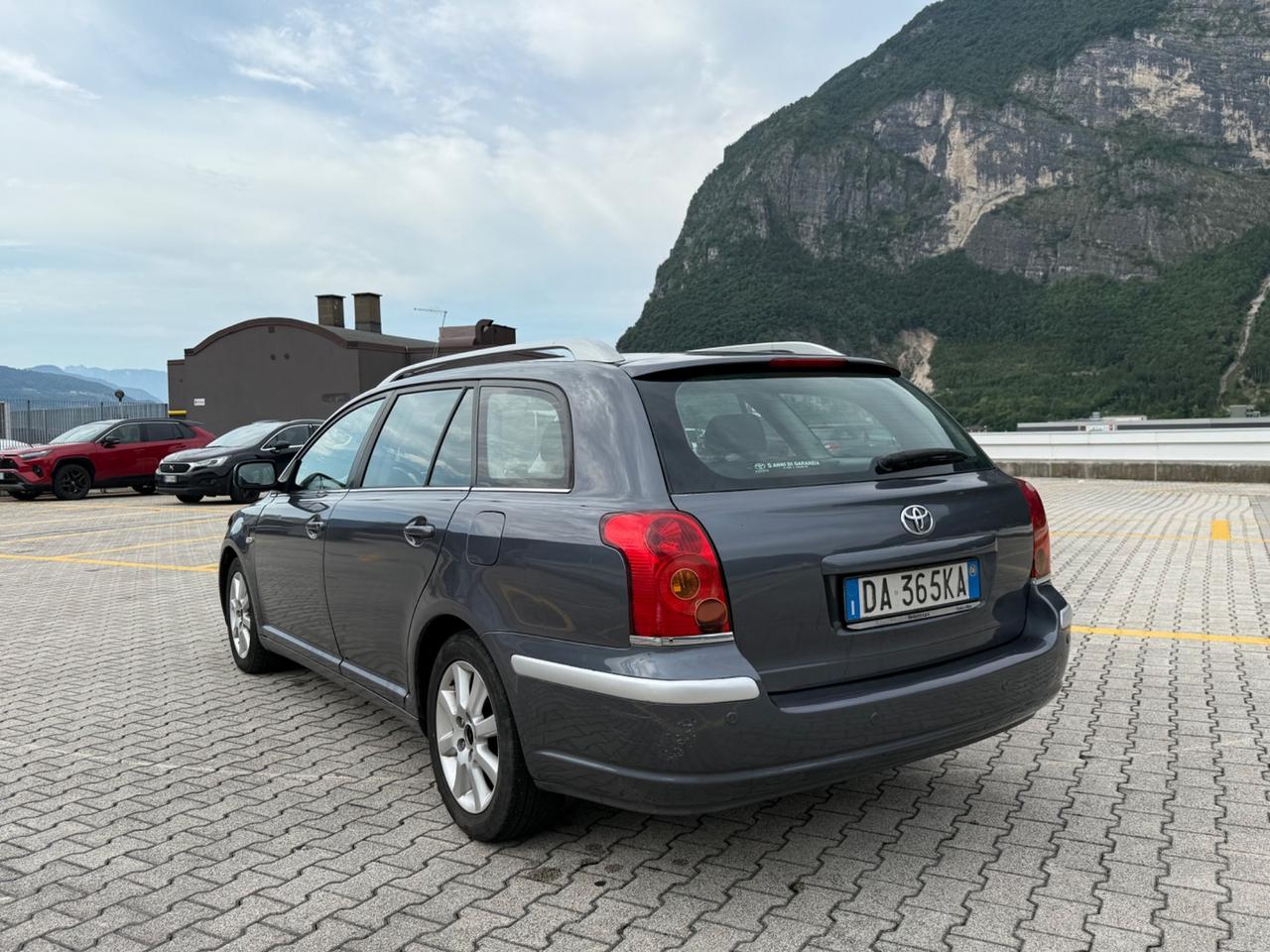 Toyota Avensis 2.2 D-Cat 16V Station Wagon