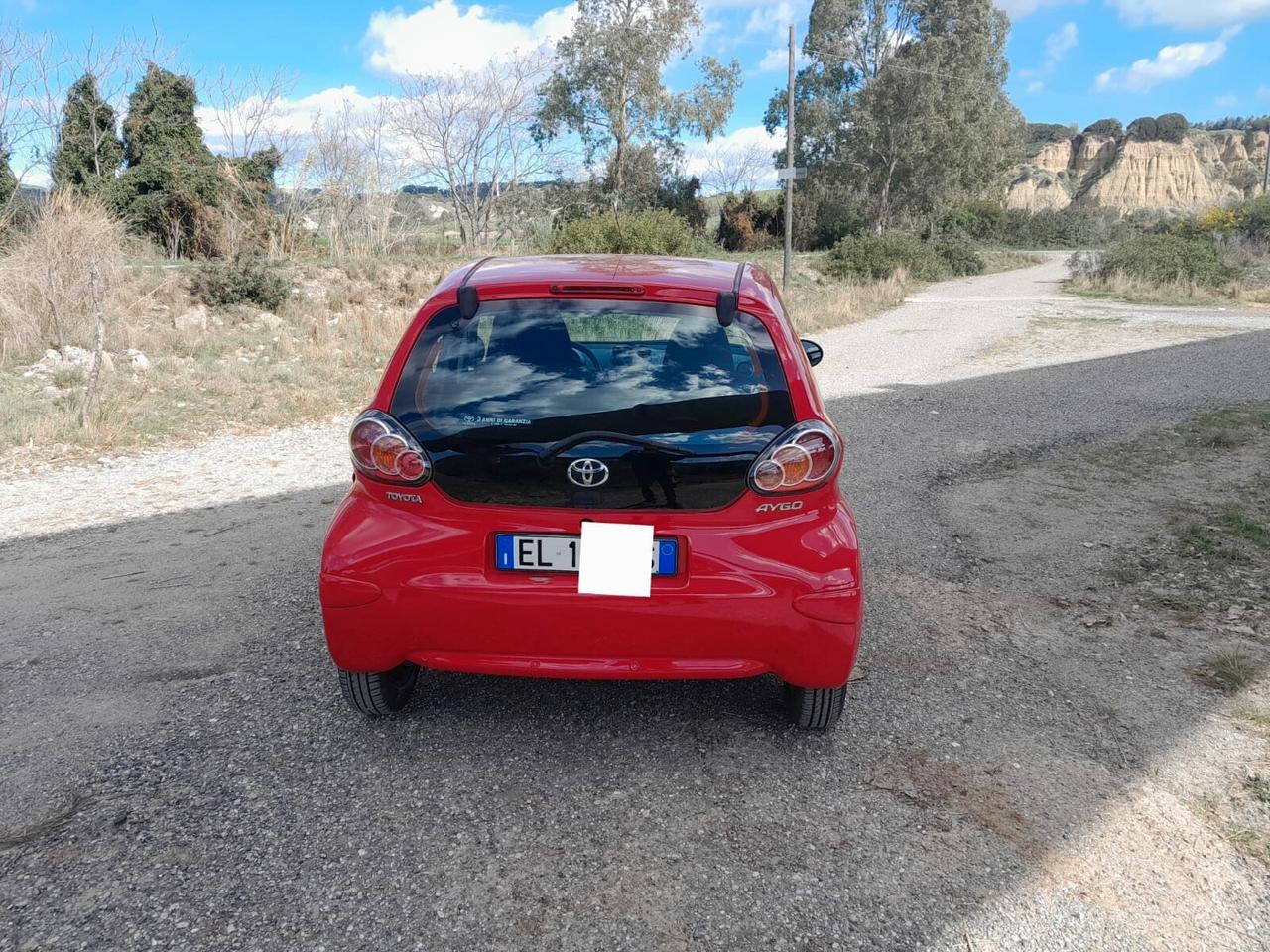 Toyota Aygo 1.0 5 porte Now navi