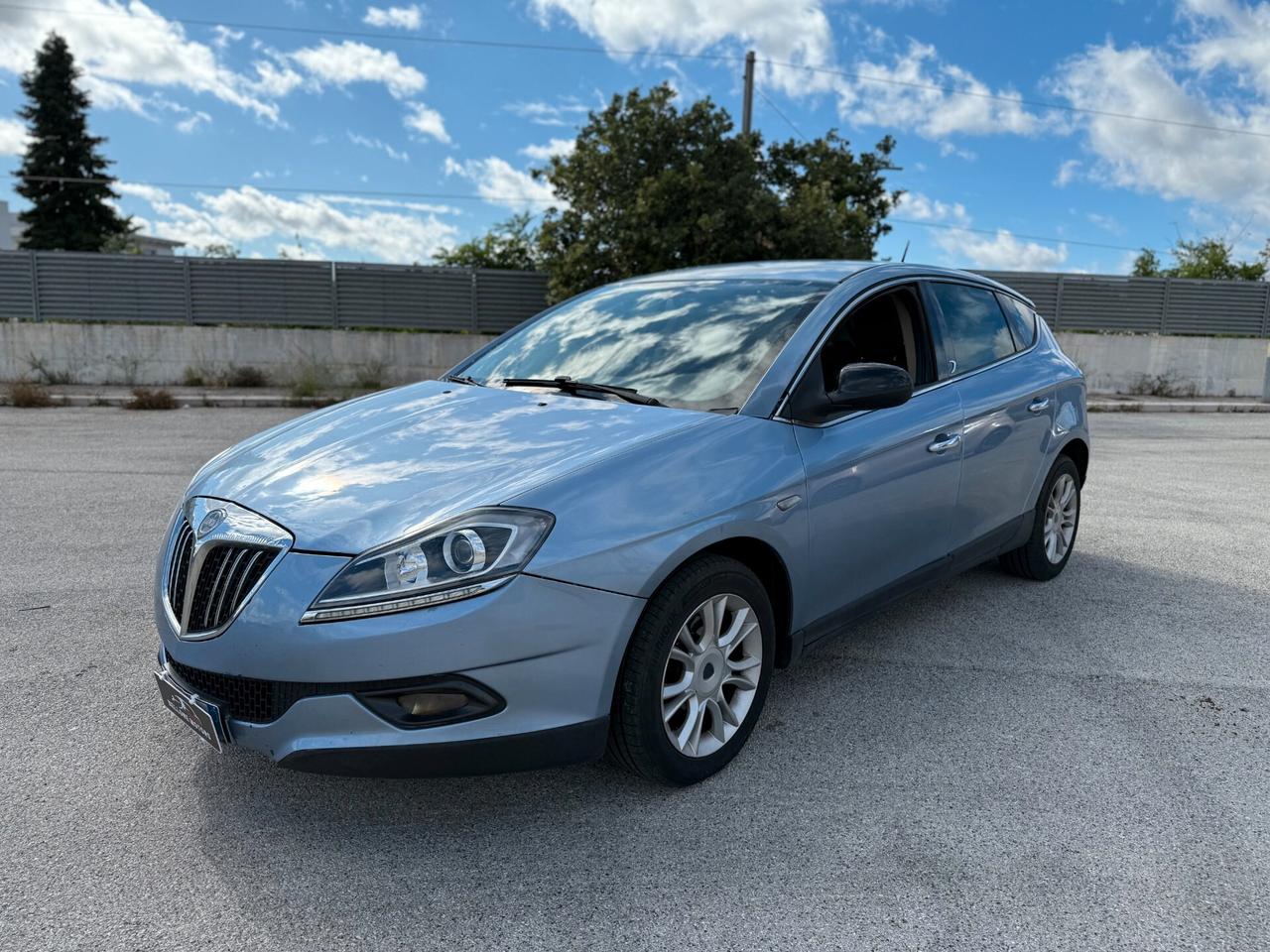 Lancia Delta 1.6 MJT DPF Platino