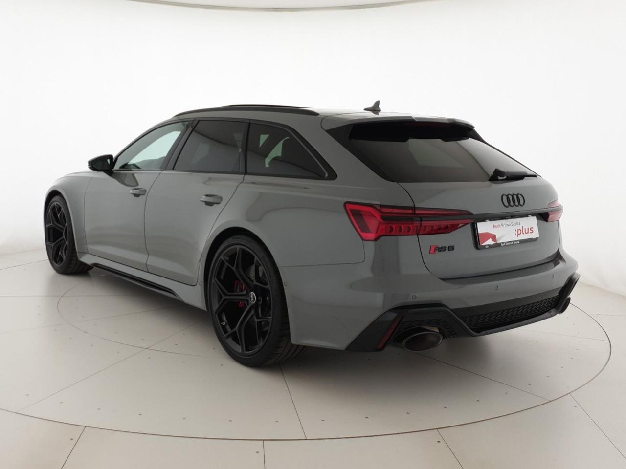 Avant 4.0TFSI 630CV quattro tiptronic Performance