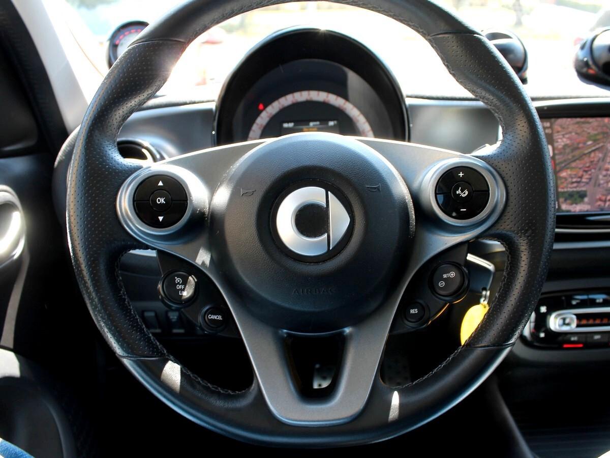 Smart ForFour EQ Pulse Cam Pdc Tetto UNIPRO IVA DEDUCIBILE
