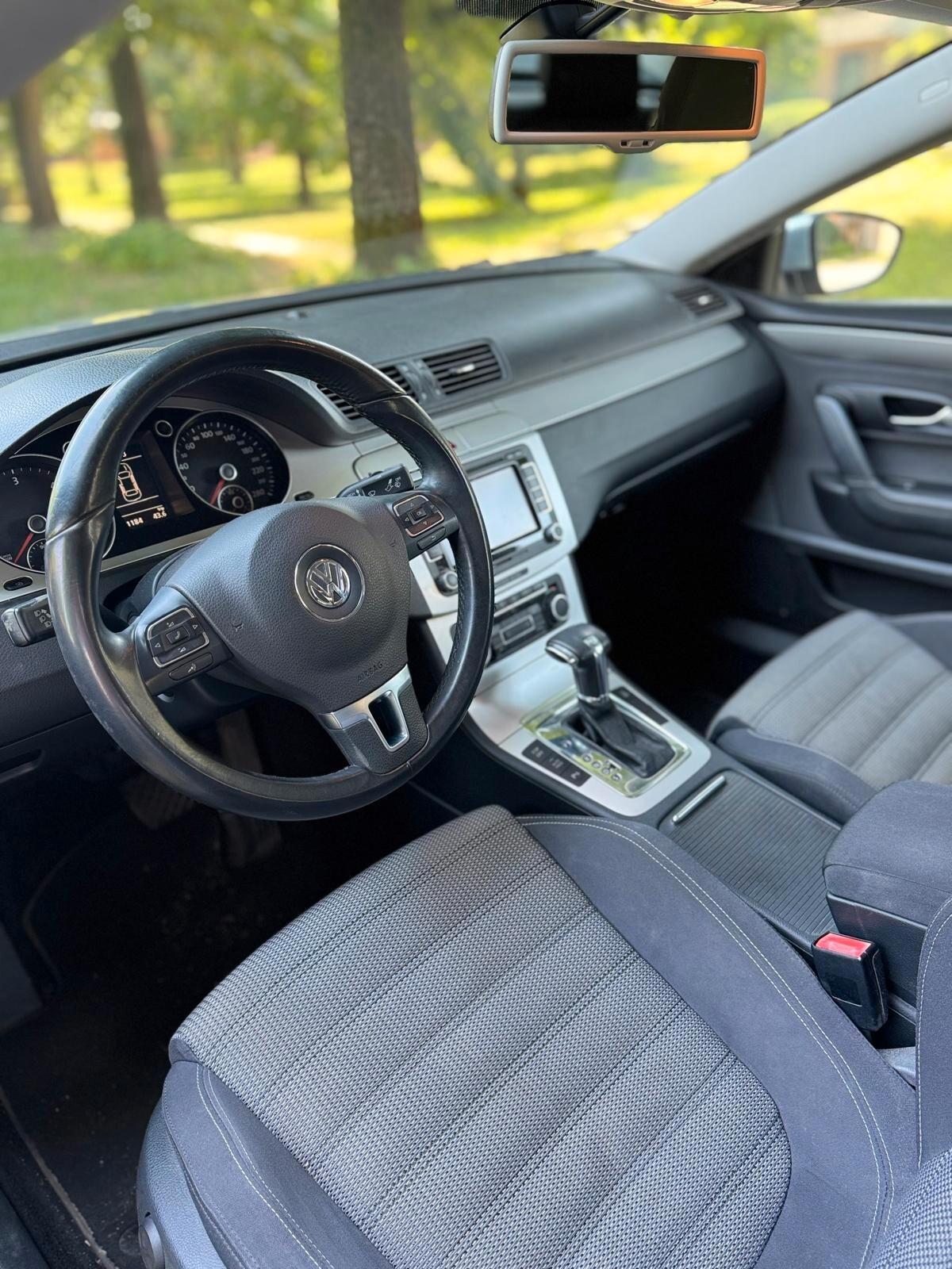 Volkswagen Passat 2.0 TDI DPF Highline