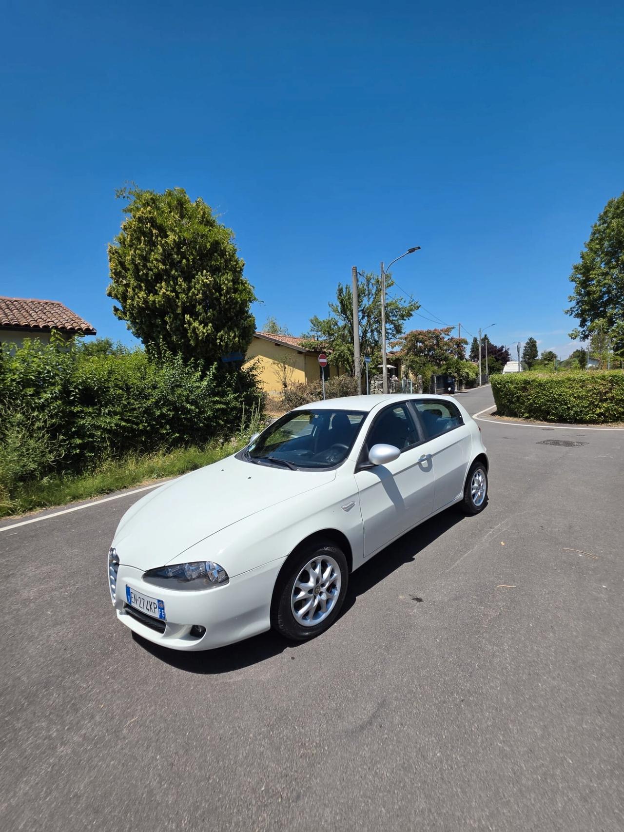 Alfa Romeo 147 1.9 JTD (120) 5 porte Progression