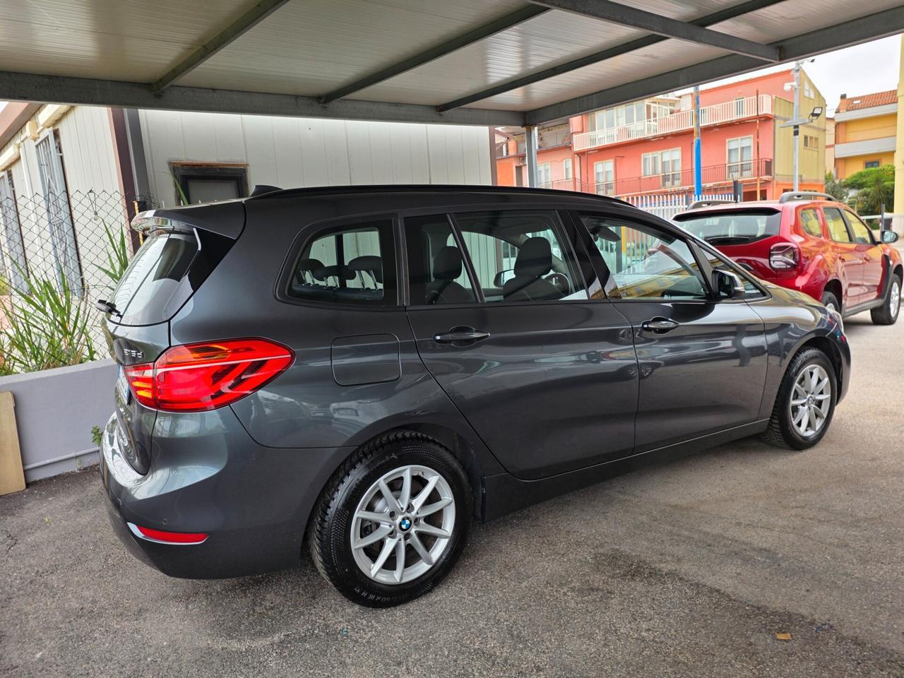 Bmw Serie 2 Gran Tourer 216d Business Automatica