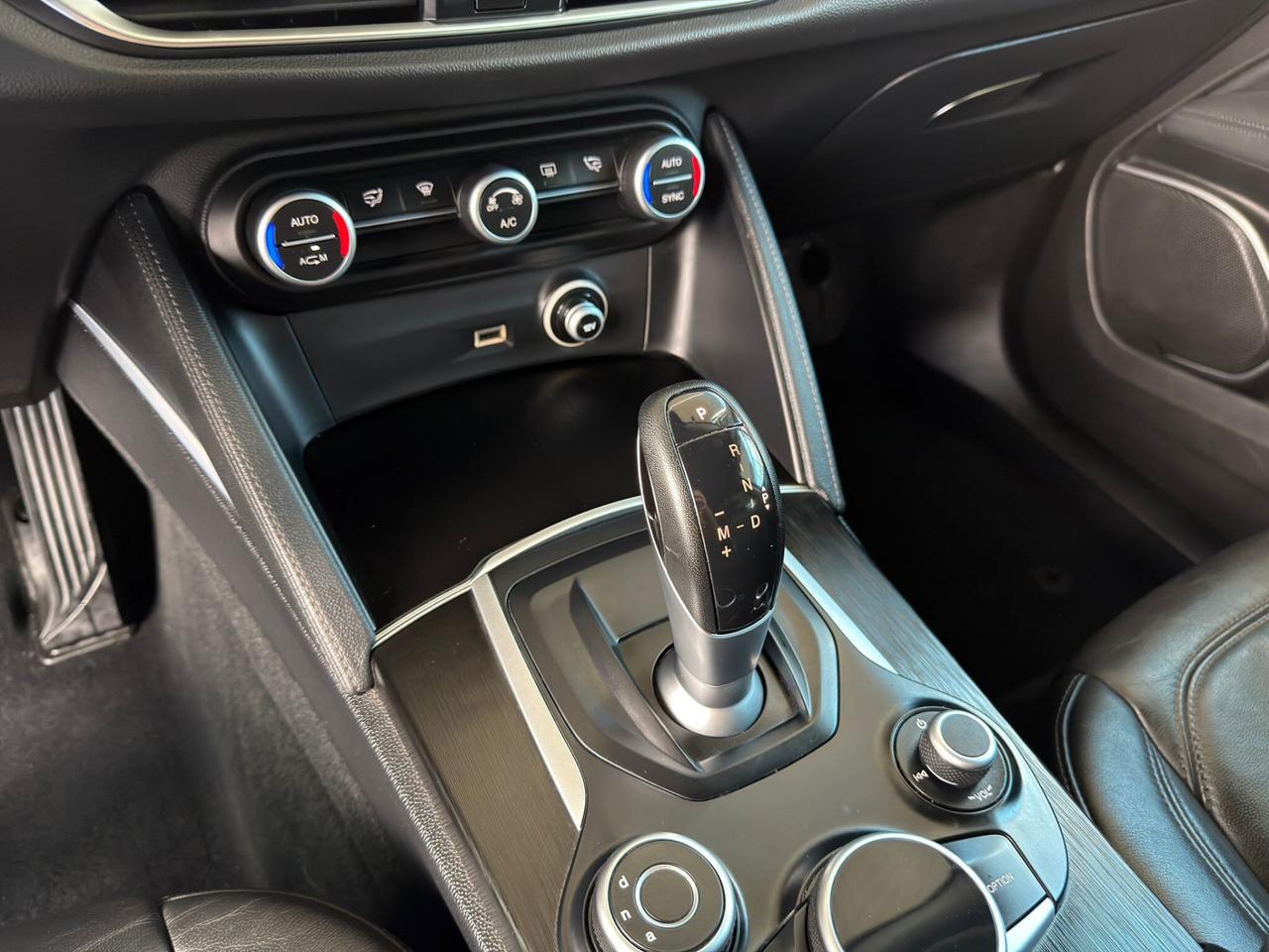 ALFA ROMEOStelvio 2.2 TD 210 CV AT8 Q4 Executive