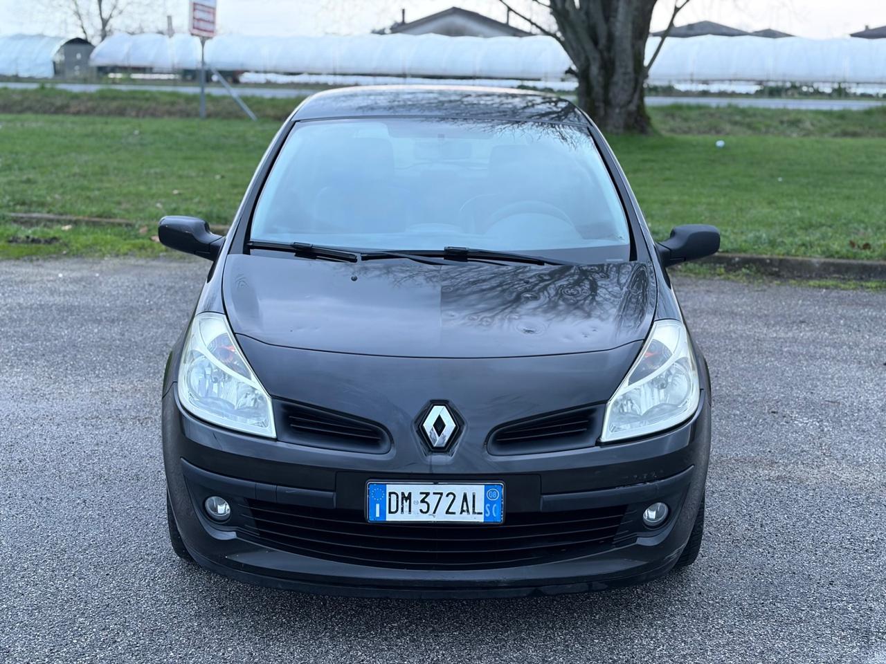 Renault Clio 1.2 benzina 2008 Le Iene