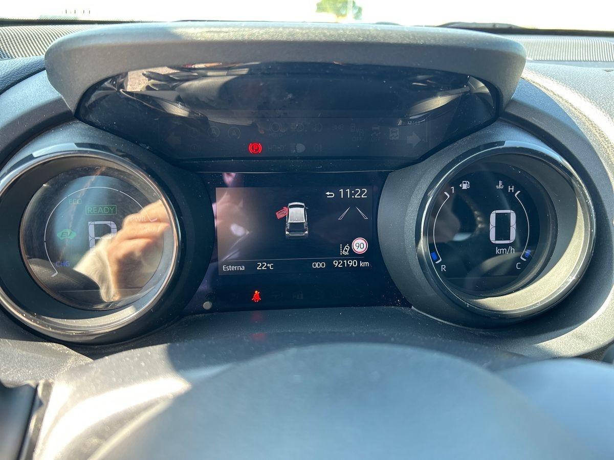 TOYOTA Yaris 4ª serie - Yaris 1.5 Hybrid 5 porte Premiere