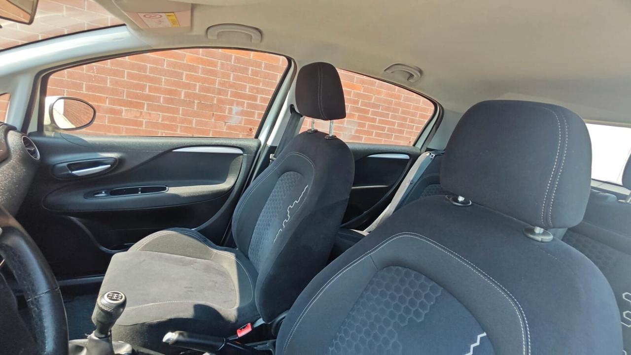 Fiat Punto 1.3 MJT II 75 CV 5 porte Lounge