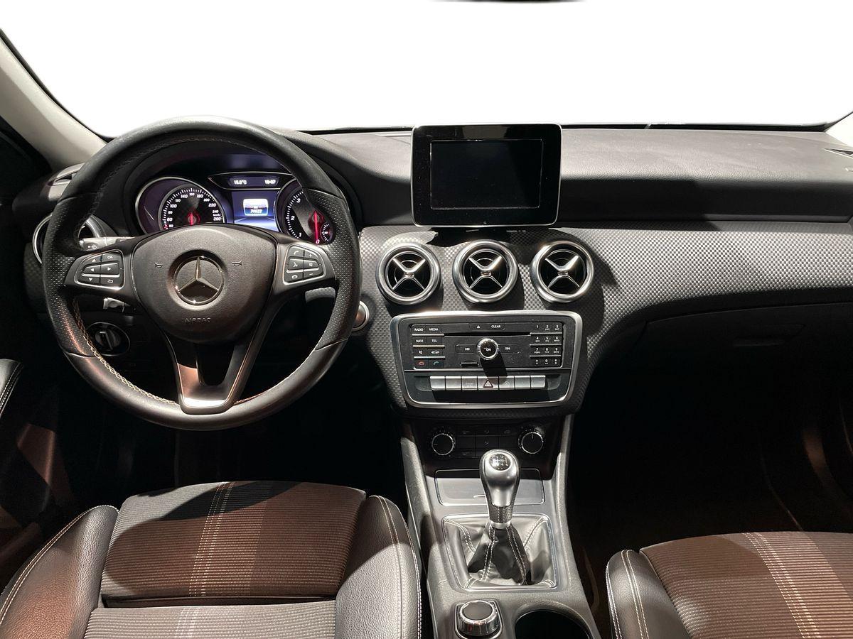 Mercedes-Benz Classe A - W176 - A 180 d Executive Next