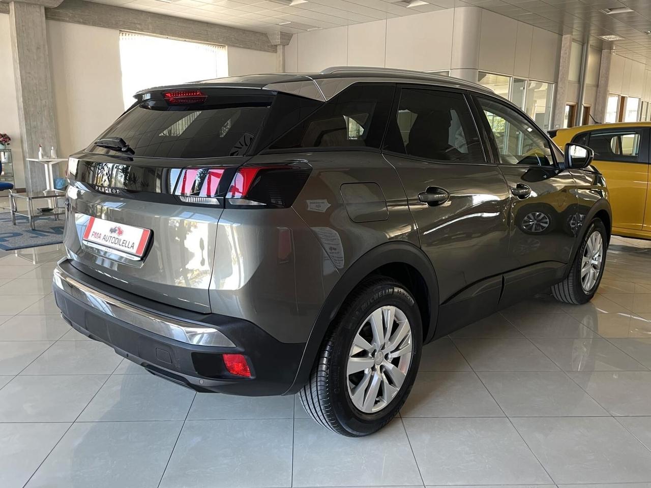 PEUGEOT 3008 Business Navi - BlueHDi 130cv EAT8