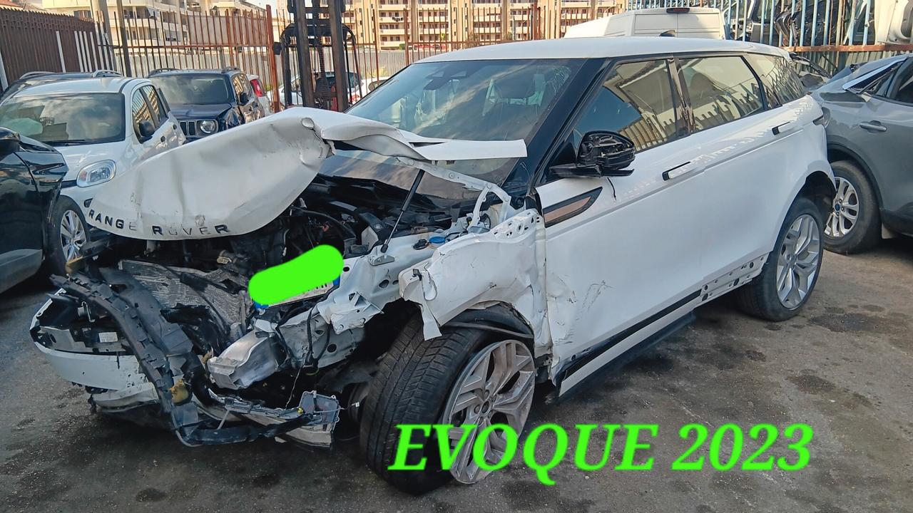 Land Rover Evoque incidentata sinistrata mondialcars 023