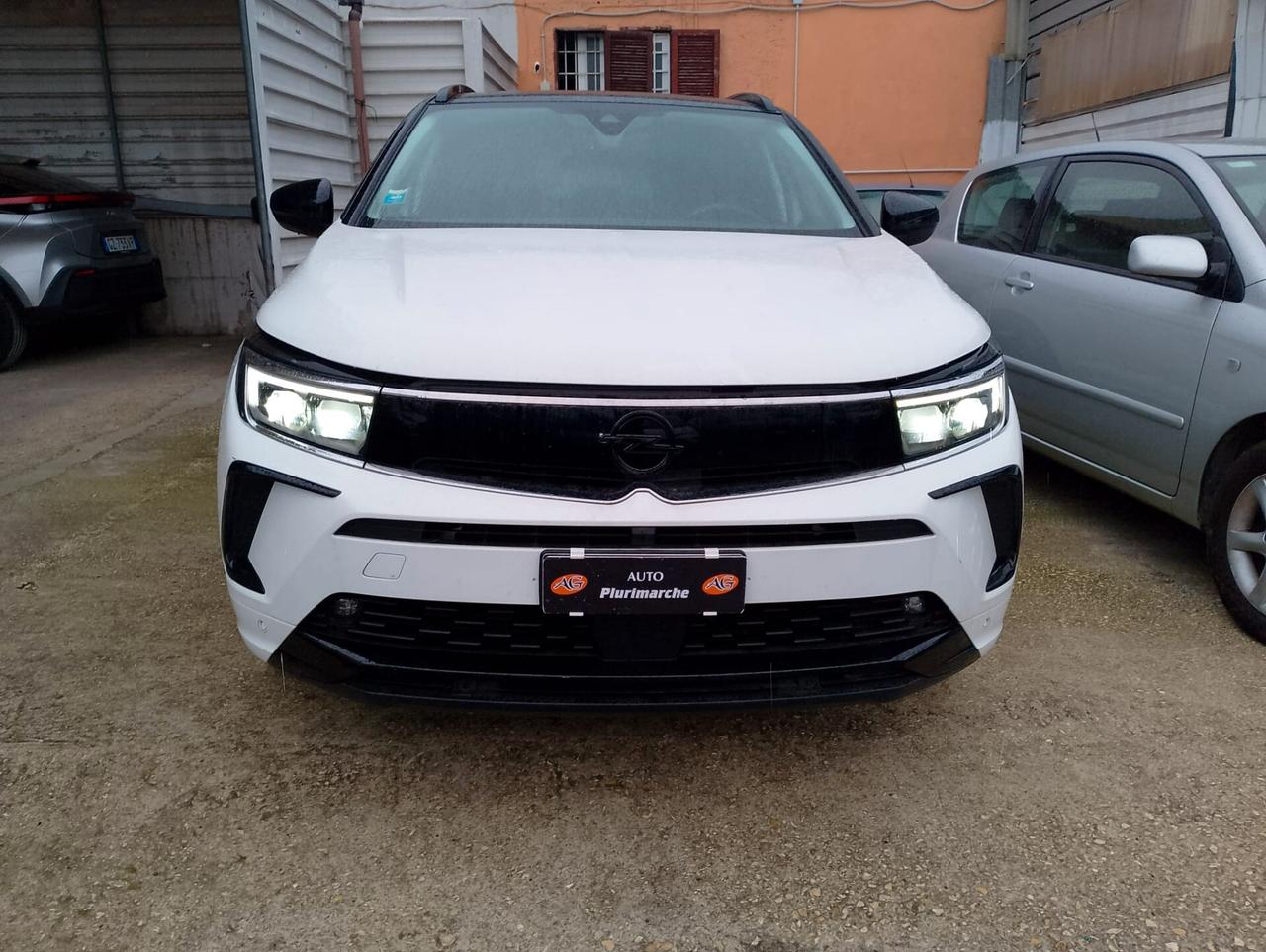 Opel Grandland 1.6 PHEV aut. FWD Business Elegance