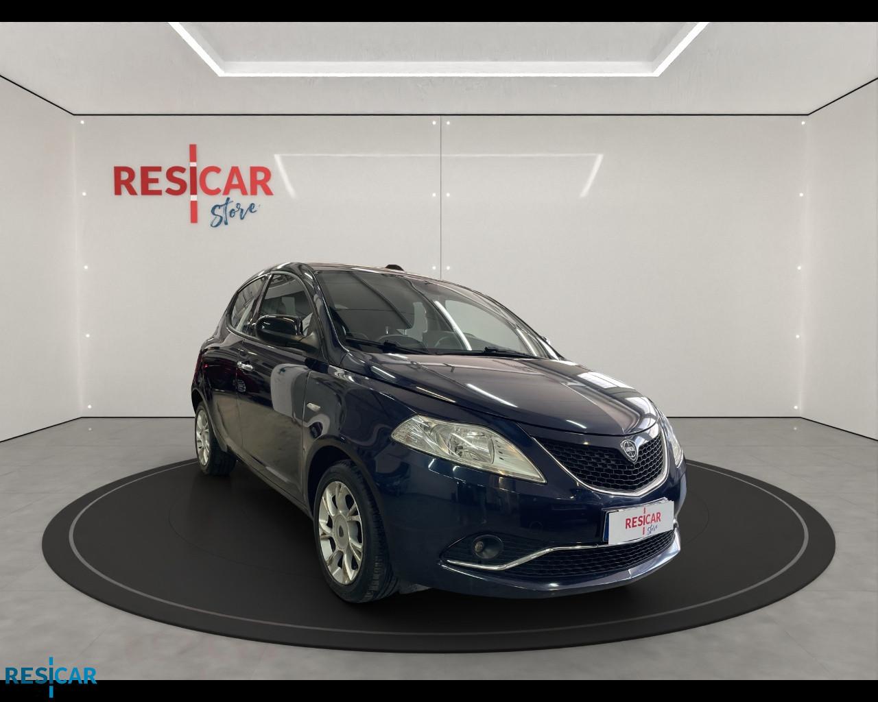 LANCIA Ypsilon 1.2 8v Platinum 69cv IDONEA NEOPATENTATO