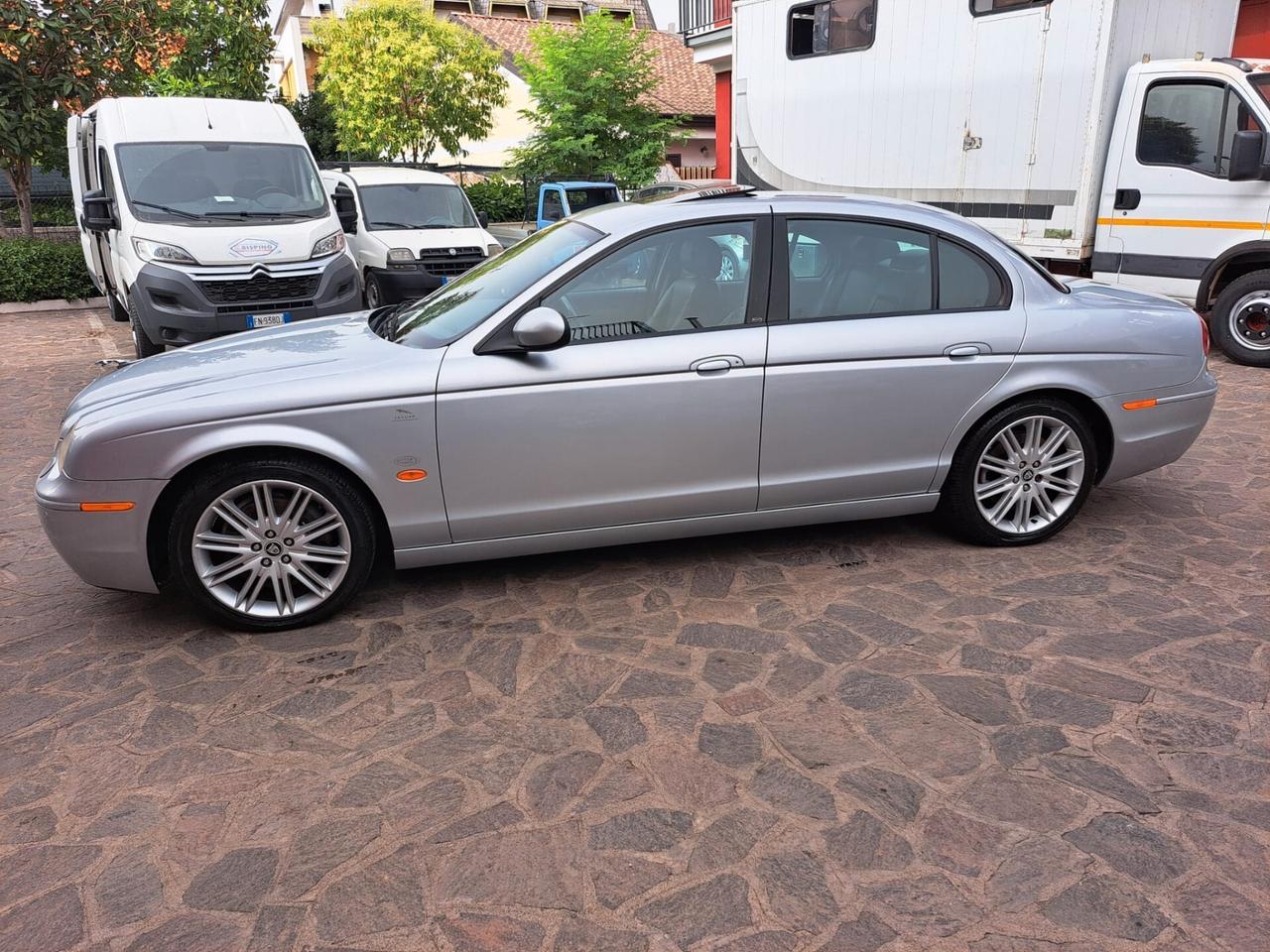 Jaguar S-Type 2.7 V6