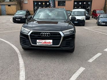 Audi Q5 2.0 TDI quattro S tronic Business