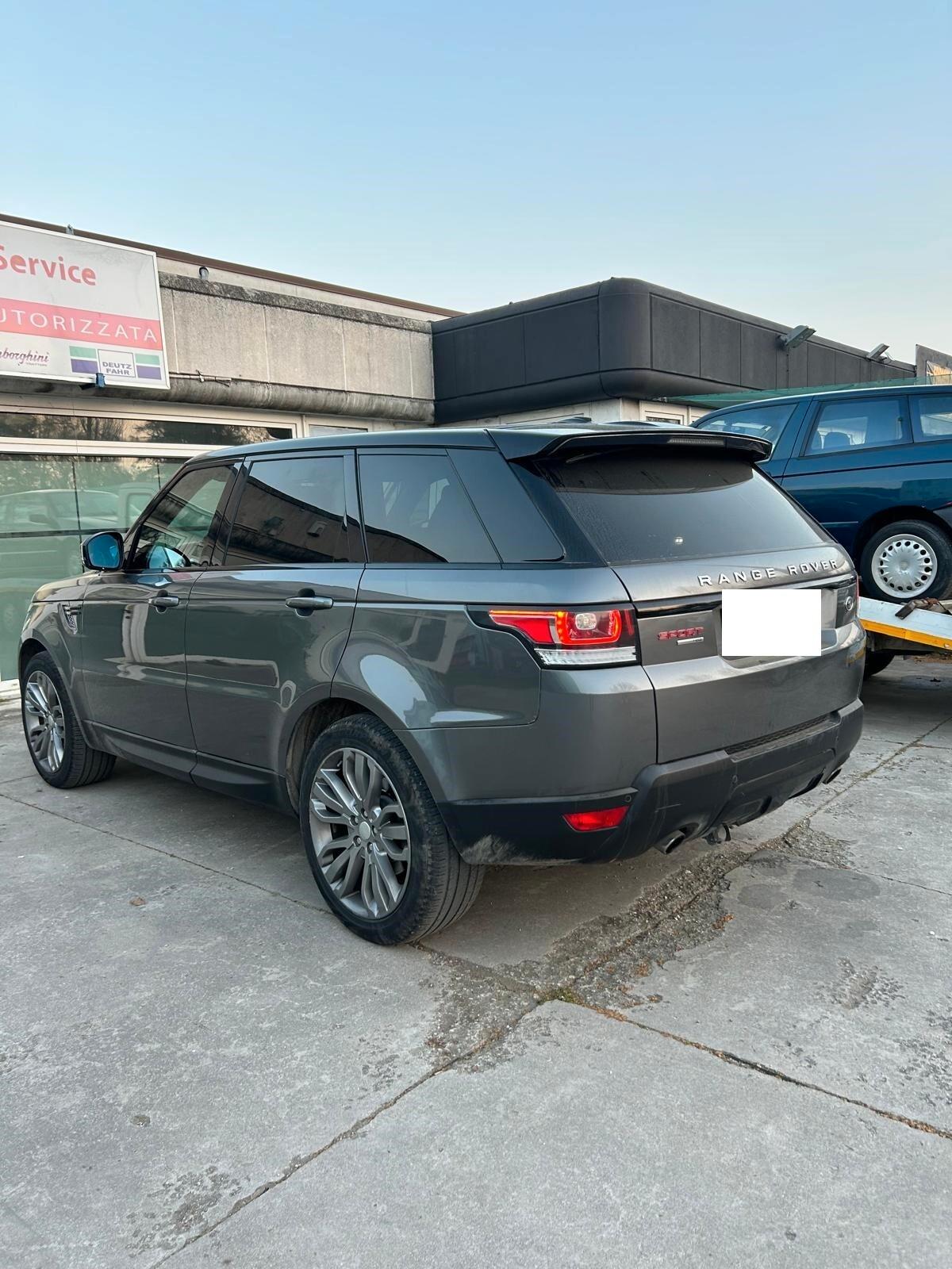 Land Rover Range Sport 3.0 TDV6 HSE Dynamic