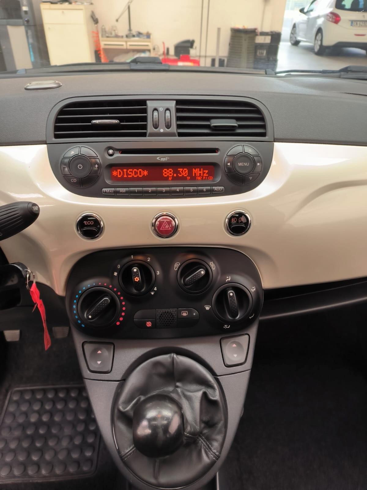 Fiat 500 0.9 TwinAir 63kW 01-2012