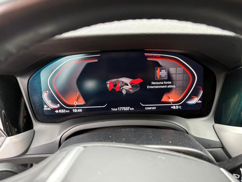 BMW Serie 3 Touring 318d Touring Business DIGITAL COCKPIT